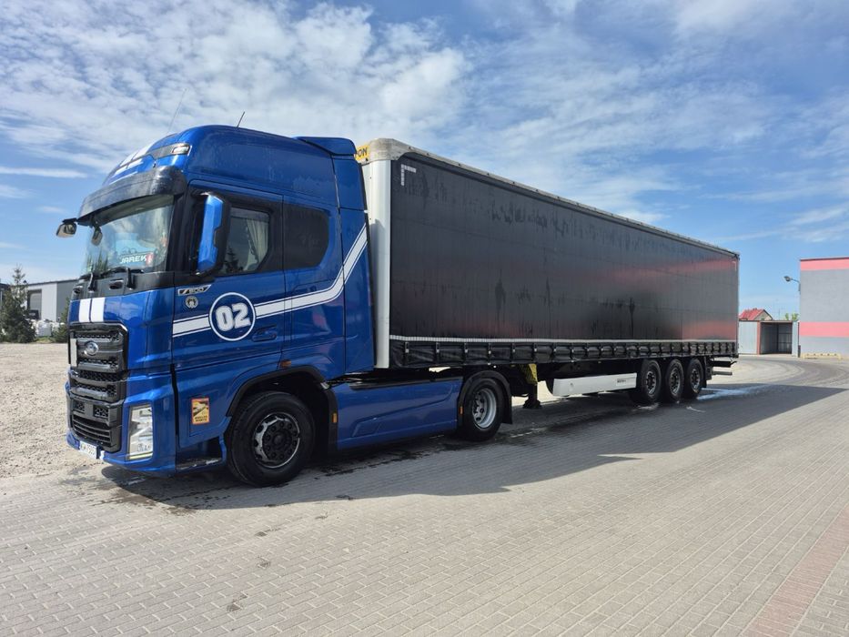 Wynajem naczep/ciagnka siodłowego