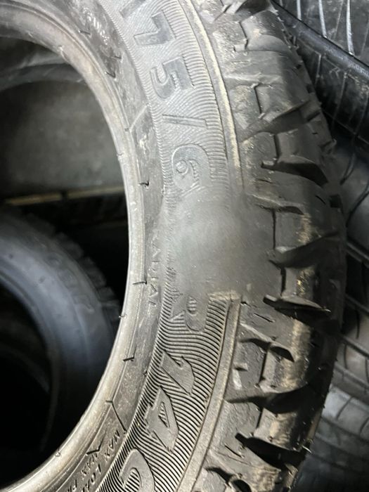 Шини Blak-star 175/65R14 нові (наварка)
