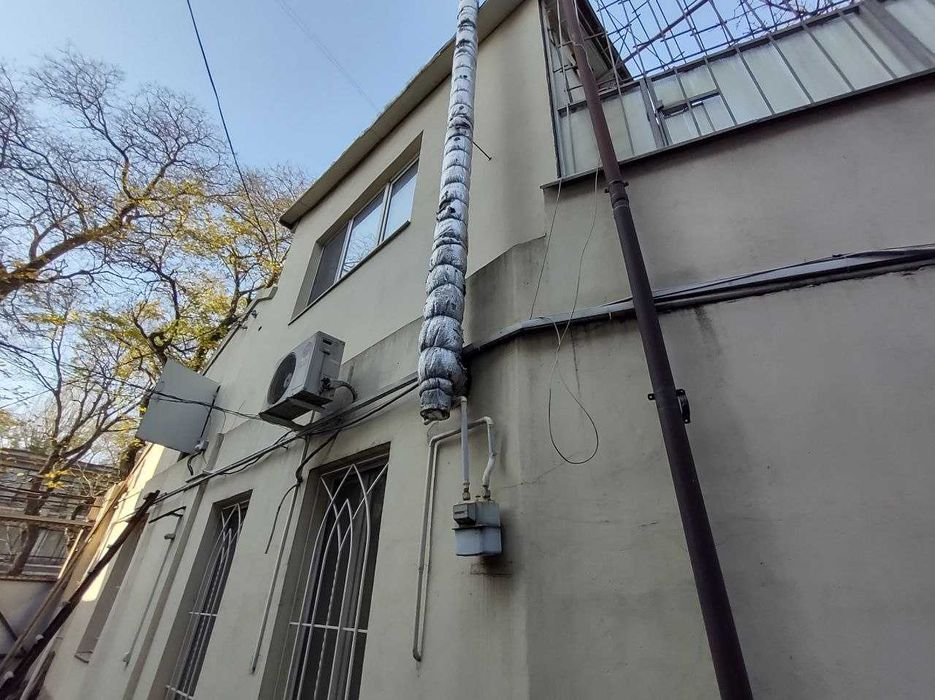 Двухэтажная квартира с ремонтом и своим двором на Молдаванке