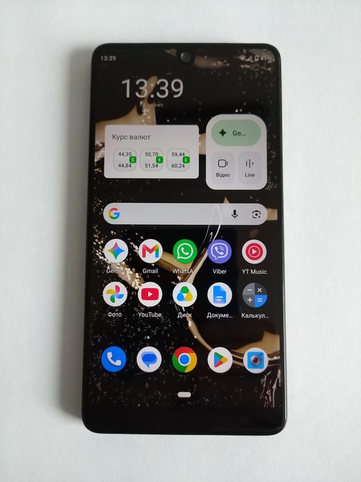 Essential Phone PH-1