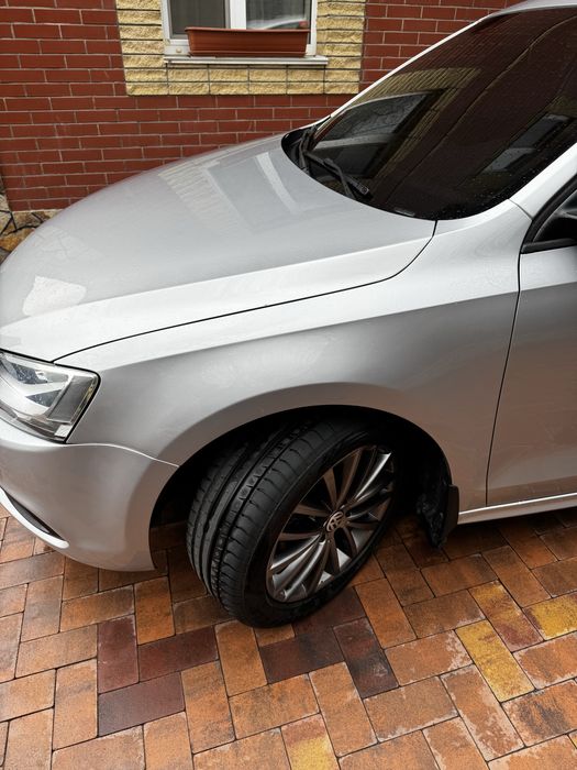 Автомобіль , продаж