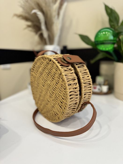 Жіноча плетена сумка через плече