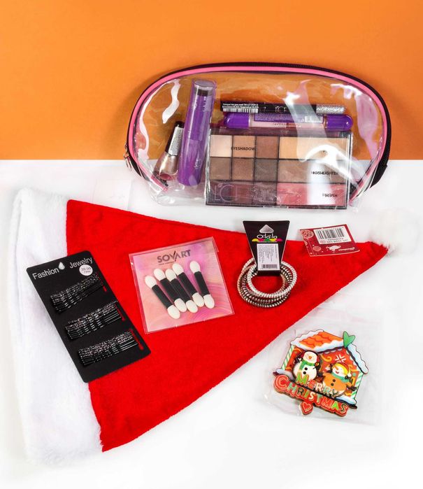 Новорічні подарункові набори, б'юті бокси. Подарунок на Новий рік