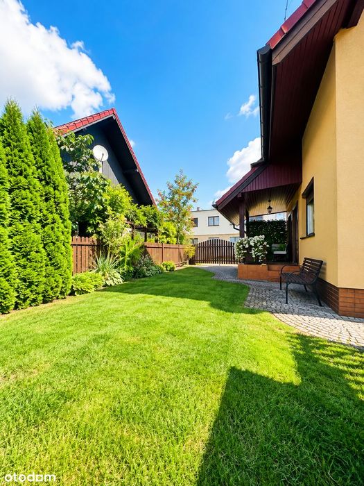 Idealny dla Rodziny- Dodatkowy Pokój na Parterze - Garaż- Fotowoltaika
