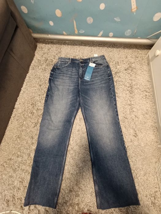 Нові жіночі джинси