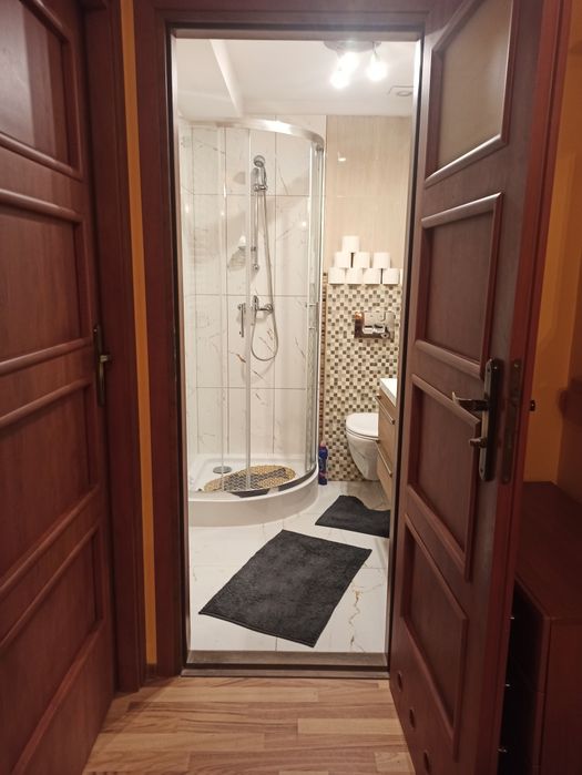 Przytulny Apartament - 3 pokoje | Parking | Wi-Fi