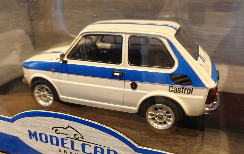 Fiat 126 MCG 1:18