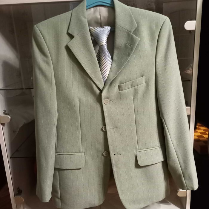 Костюм мужской классический