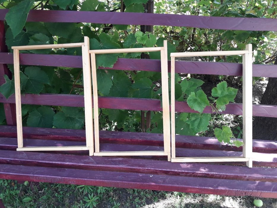 Рамки для вуликів дадан.