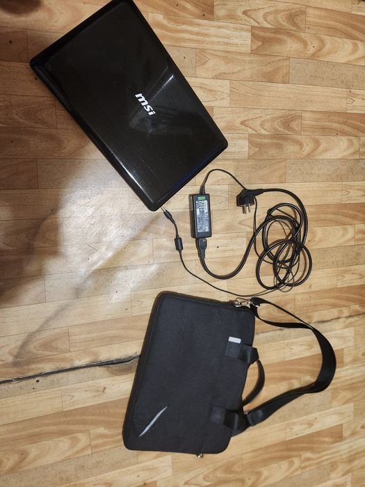 Ноутбук msi. .    .