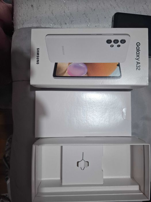 Samsung Galaxy A32 usado-como novo