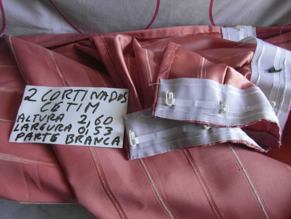 Cortinados cor salmão