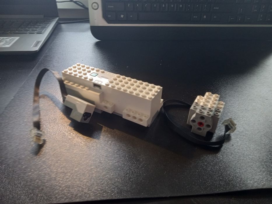 LEGO boost Smart hub + silniczki | odbiór osobisty