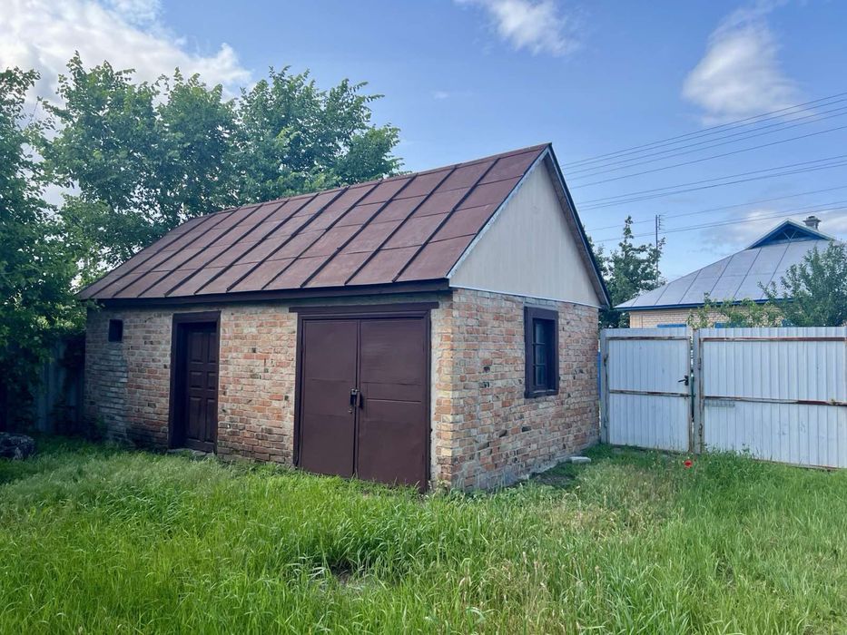 Продаж добротного будинку с. Мошни