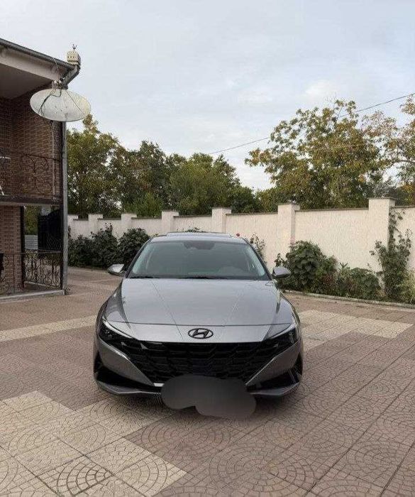 Hyundai Elantra 2023