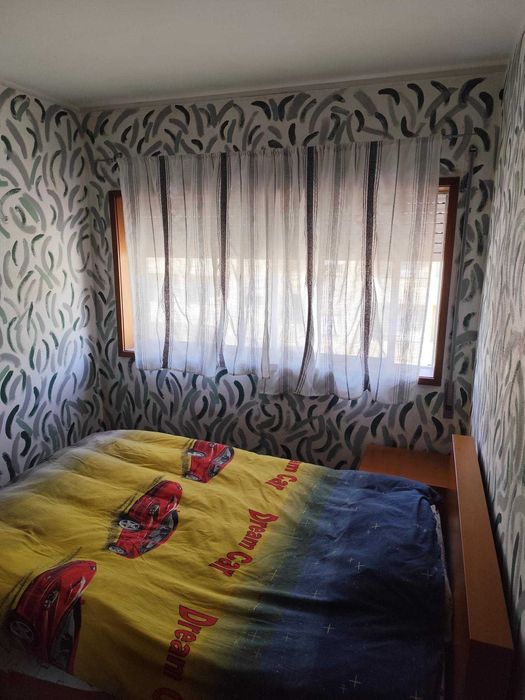 Quarto em apartamento T3