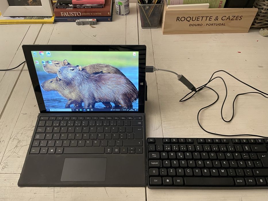 Surface Pro 3 8GB RAM/ 238GB SSD