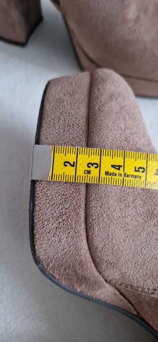 Botki DeeZee rozmiar 37