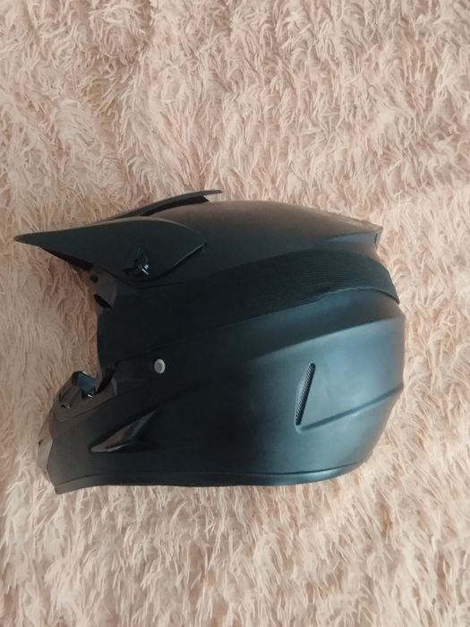 Продам шлем для скутера или Питбайка