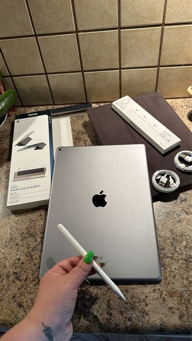 Tablet iPad Apple Retina -PRO - 12.9” - Touch ID - PROCREATE