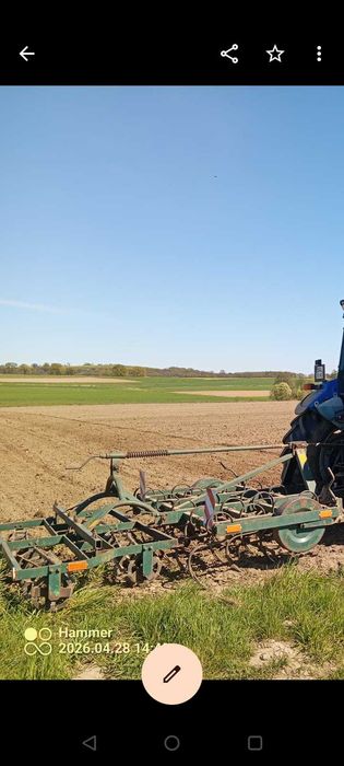 Rozsiewacz RAUCH 700 , 12 m rozsiewu 600 kg ładowności kabina agregat