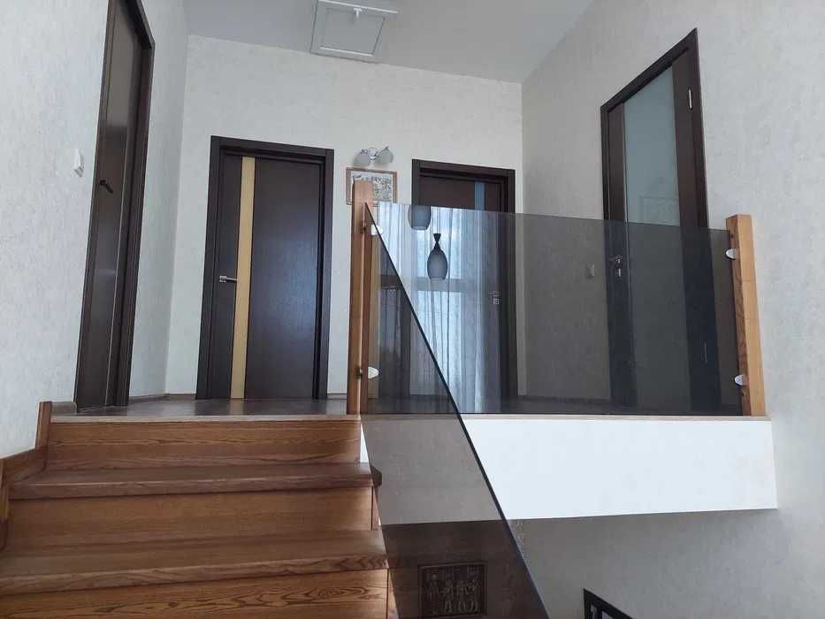 Аренда дом 4к 200м2 6 соток Борислава Брондукова / Науки / Неоплаза