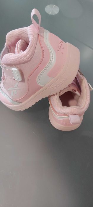 Sapatilhas de menina (Reebok)