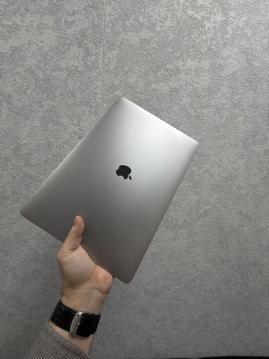 Apple MacBook Pro 16 Space Gray 2019