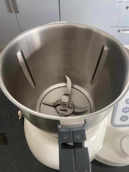 Yämmi 1° geração