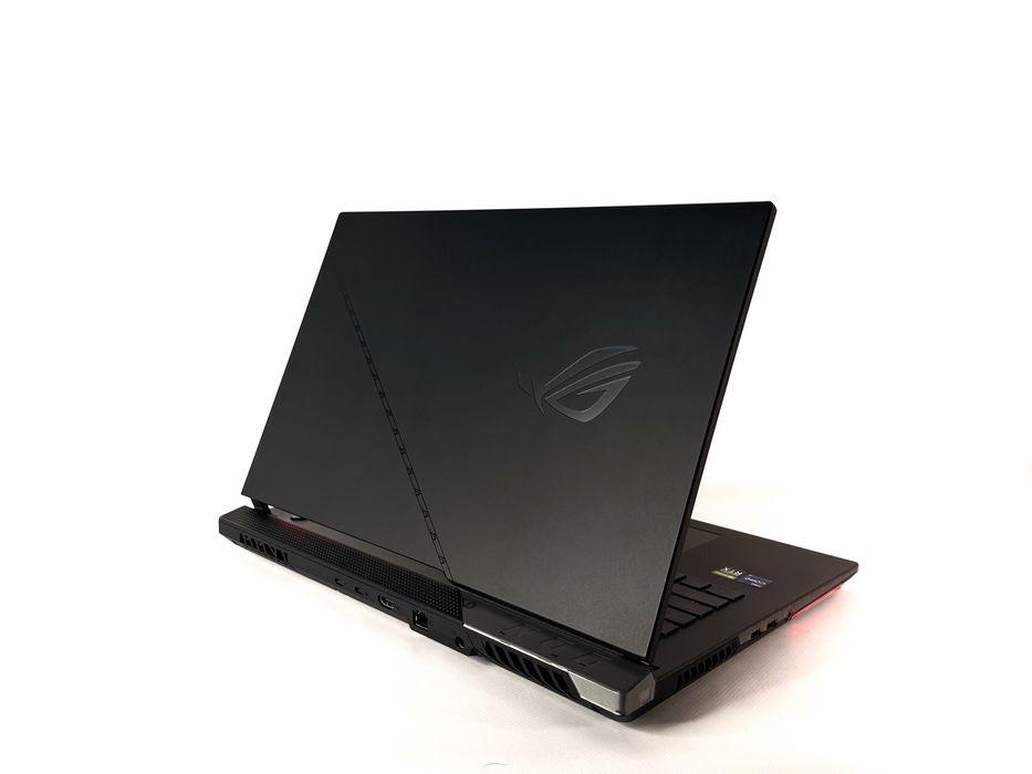 ASUS ROG Strix G17 17.3 FHD 360Hz i9-12900H 64 GB / 1 TB / RTX 3070 Ti