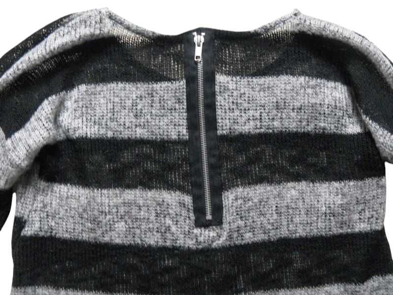 Delikatny sweterek sweter wzór w paski 34,XS