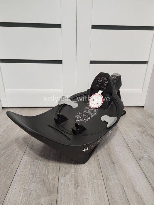 База Cybex Base T i-size Сайбекс