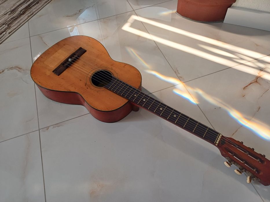 Gitara suzuki 1887 japońka