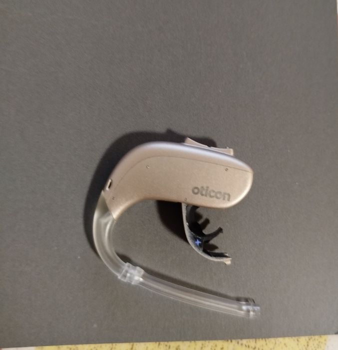 Слуховий апарат Oticon  Jet 2 BTE PP