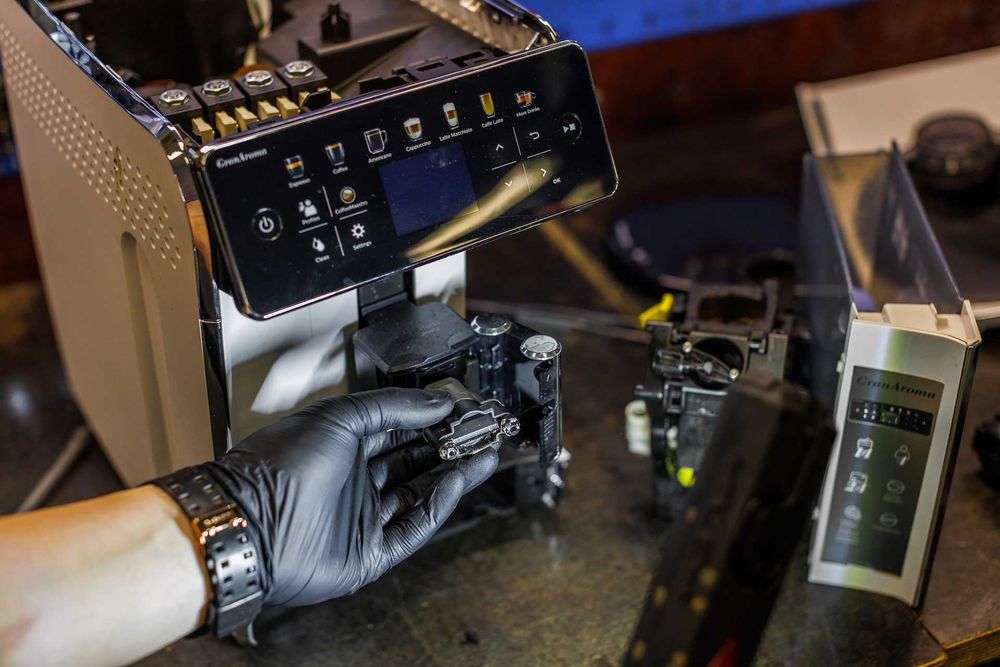 Serwis Ekspresów do Kawy Rzeszów. Naprawa Nivona Philips Siemens Saeco