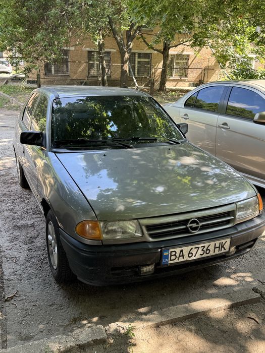 Продам опель астра ф 1.4