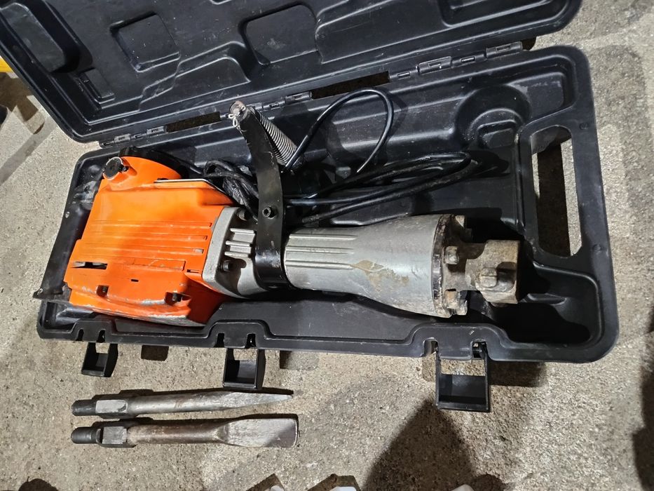 Martelo demolidor 2200w Induzido avariado