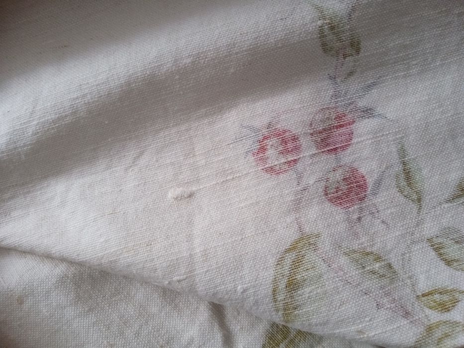 Materiał na obrus z czasów PRL-u