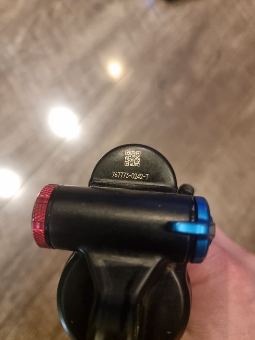 FOX Float 2021 DPX2