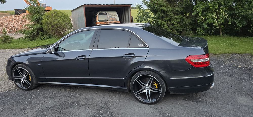 Mercedes W212 3 l V6