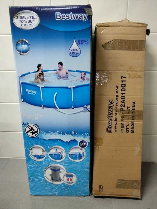 Piscina quase nova – pronta para outro verão!