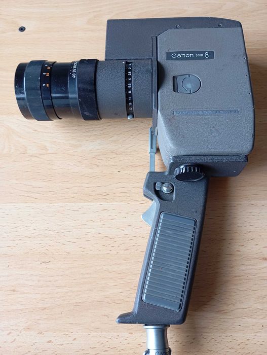 Máquina de filmar 8mm Canon