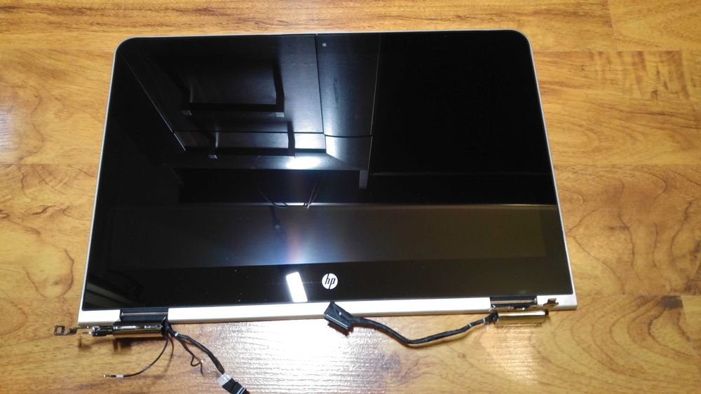 HP Pavilion x360 13-u104nx - Matryca + klapa + zawiasy