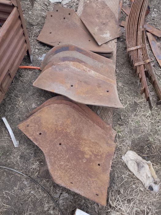 Продам отвали до плугів нові