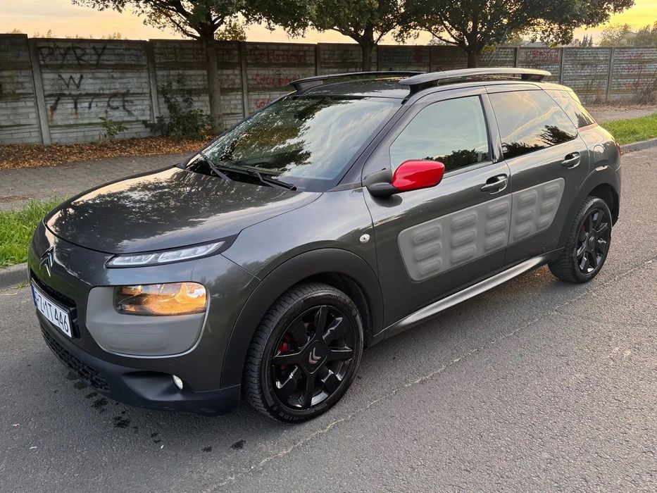 Citroën C4 Cactus Citroën C4 Cactus z 2015 roku.