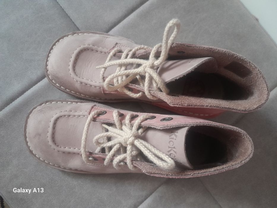 Демісезонні шкіряні черевики Kickers