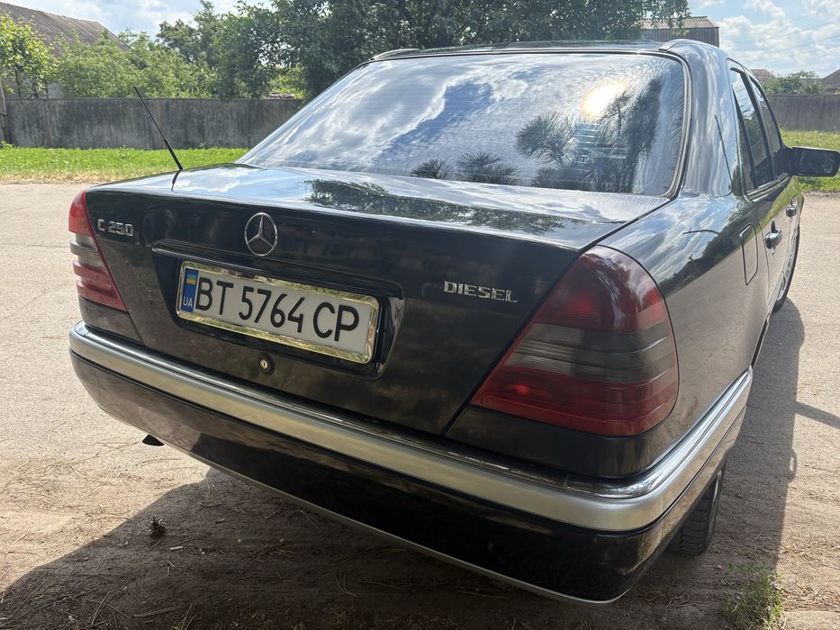 Mercedes- Benz W202