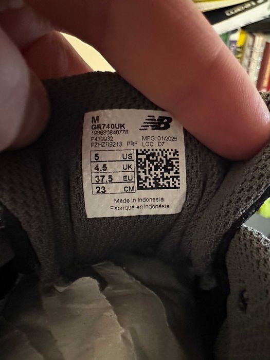 New Balance 740 r37.5