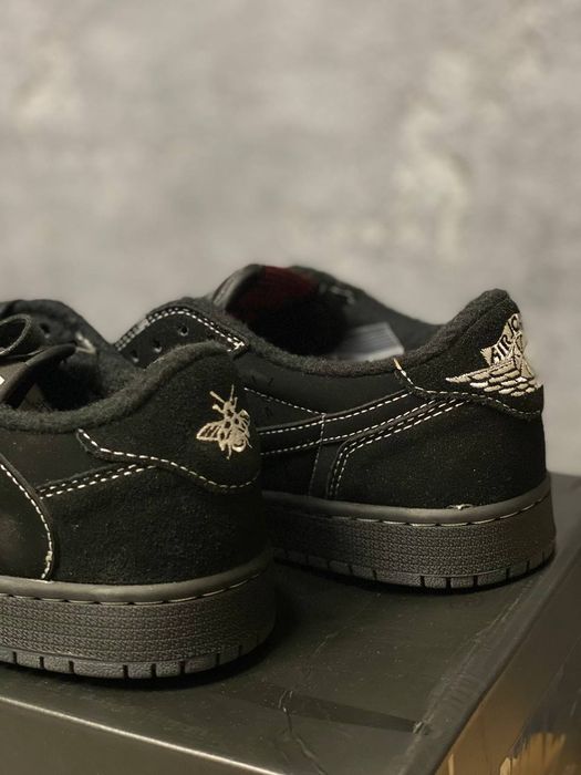 Air Jordan 1 Low Travis Scott Black Phantom