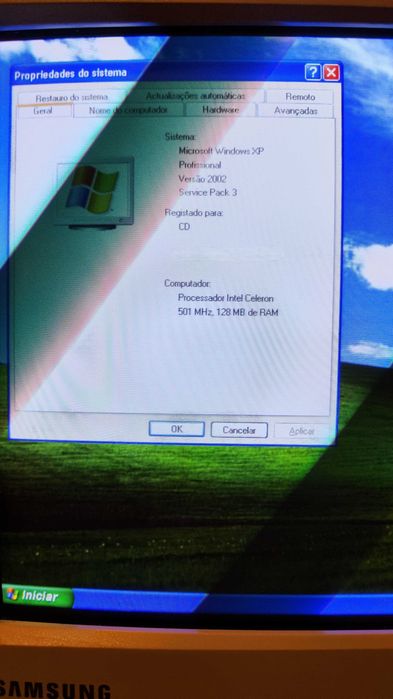 PC Retro Completo – Celeron 501MHz + CRT Samsung + ATI + Creative